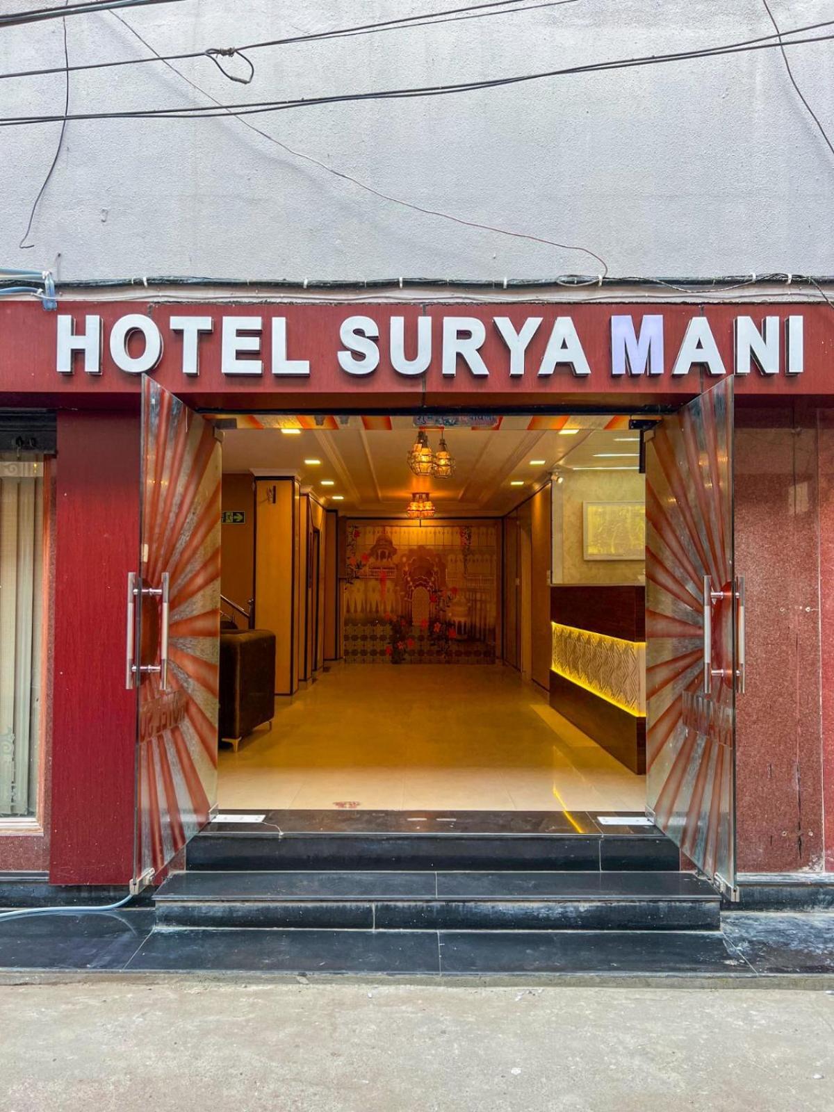 Hotel Suryamani Джайпур Екстериор снимка